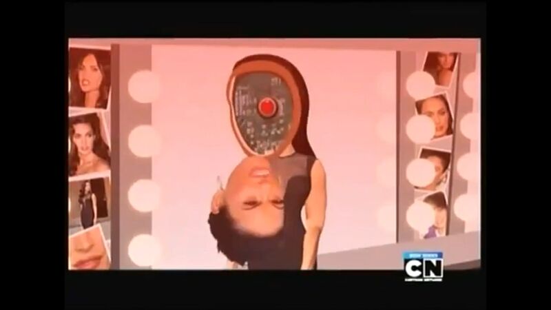 File:CN MAD-Beauty Tips with Megan Fox 19.jpg