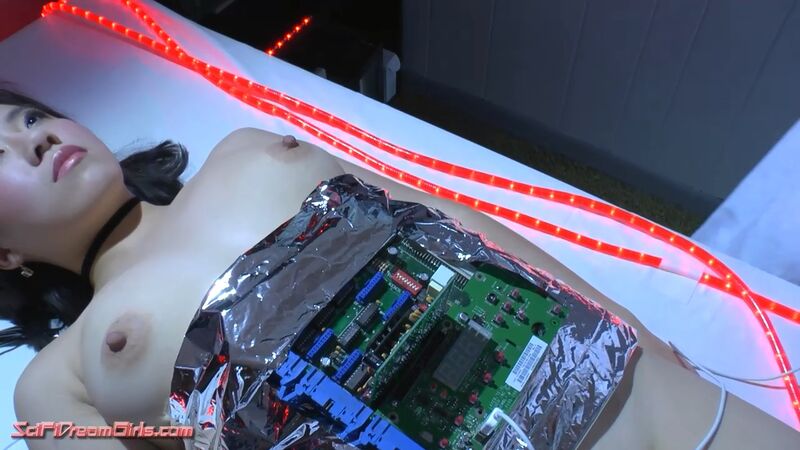 File:SFDG-Unsuspecting-Lab-Assistant-Spybot-Full-Scene HD.mp4 snapshot 32.35 (2020.08.12 09.42.29).jpg