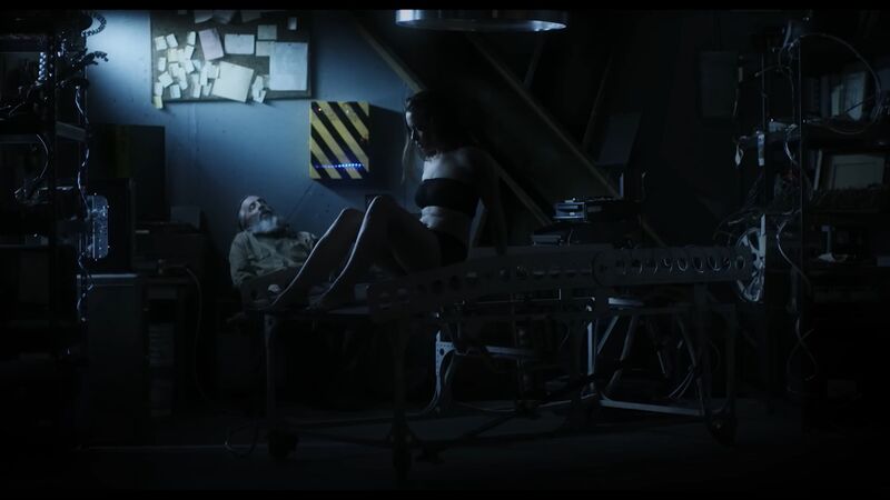 File:The Collector - DUST 16.jpg