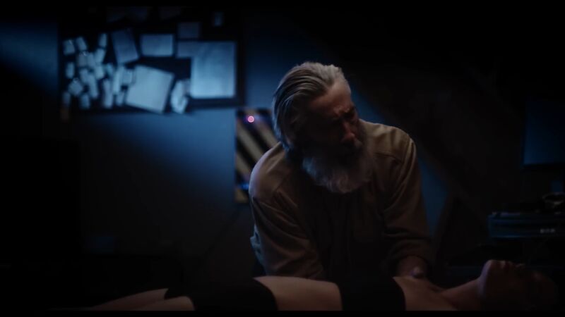 File:The Collector - DUST 11.jpg